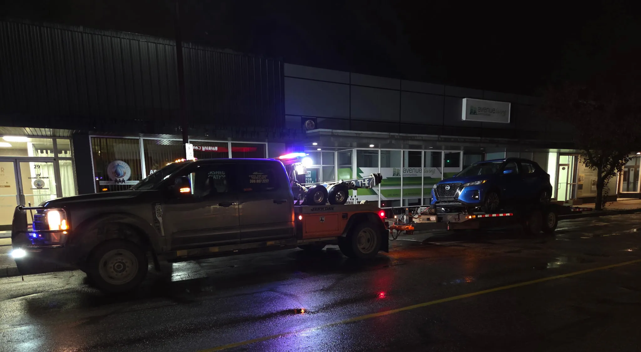 Holiday Long Distance Flatbed Towing - Towing Gallery Regina
